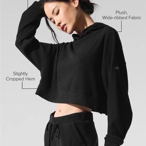 Alo Black Muse Cropped Hoodie